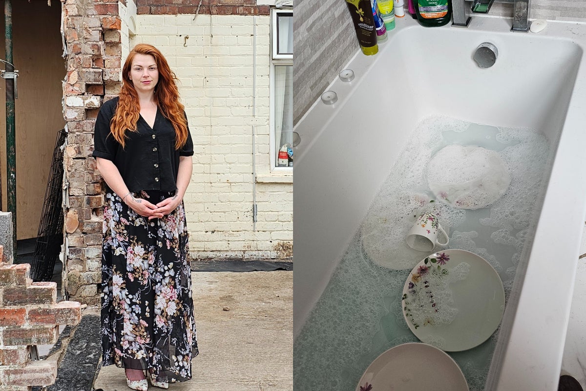 Woman left cleaning dishes in bath after builders disappear during £20K renovation post thumbnail image